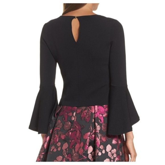 Eliza J Bell Sleeve Knit Sweater Size L - Picture 2 of 8
